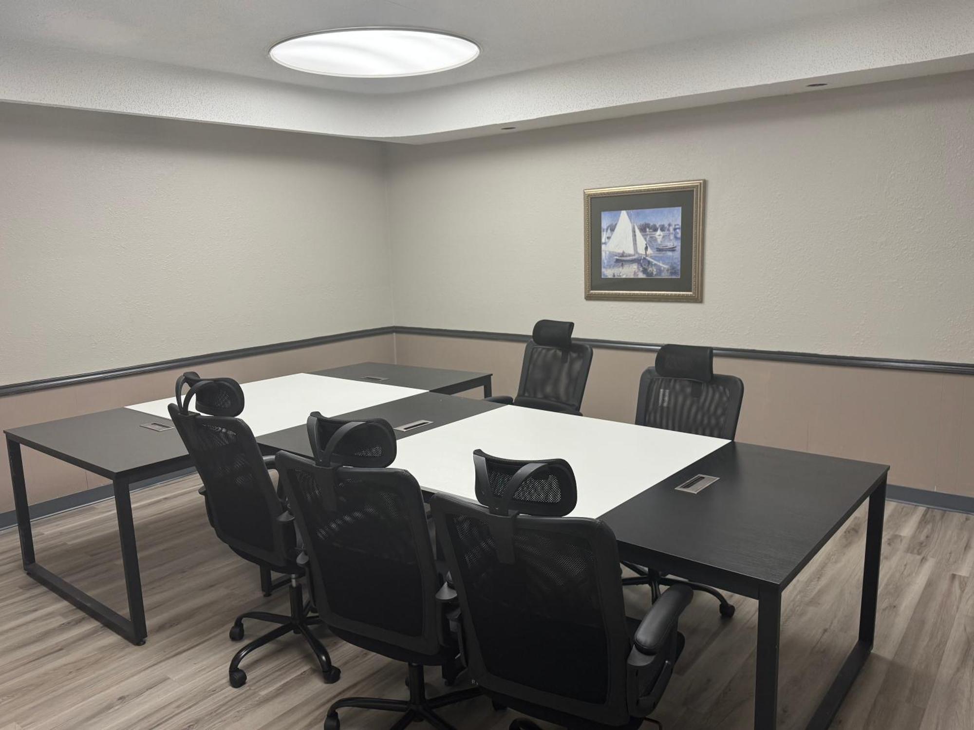 Clarion Inn & Suites Dothan South Экстерьер фото