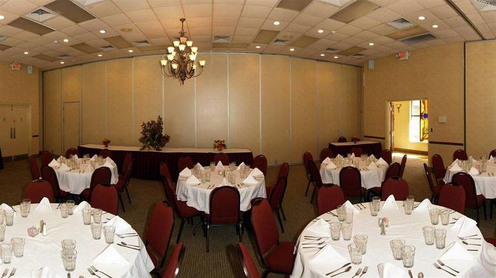 Clarion Inn & Suites Dothan South Экстерьер фото